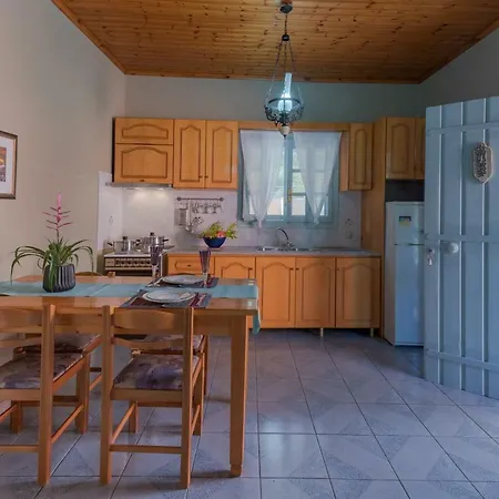 Mihaila Holiday home *